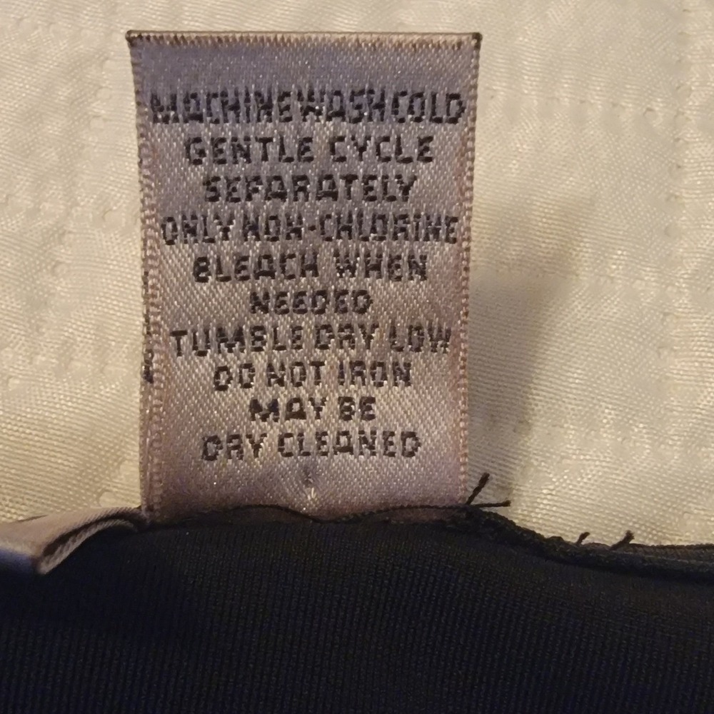 Chico's Black Velvet Tunic Top Women's 2/12/L 3/4 Sleeve Round Neck Minimalist - Picture 11 of 11